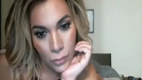 chap bangs And caresses shelady In Live