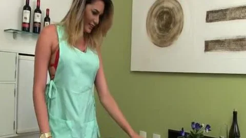 tgirl Bella Atrix Stuffs Vegetables Up Her wazoo