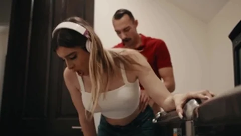 Transsensual.com: Transsexual Johnny B interracial anal